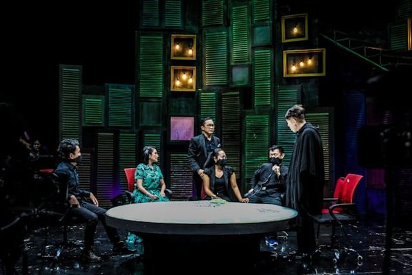 Comment les émissions de télévision influencent-elles les tendances culturelles ?